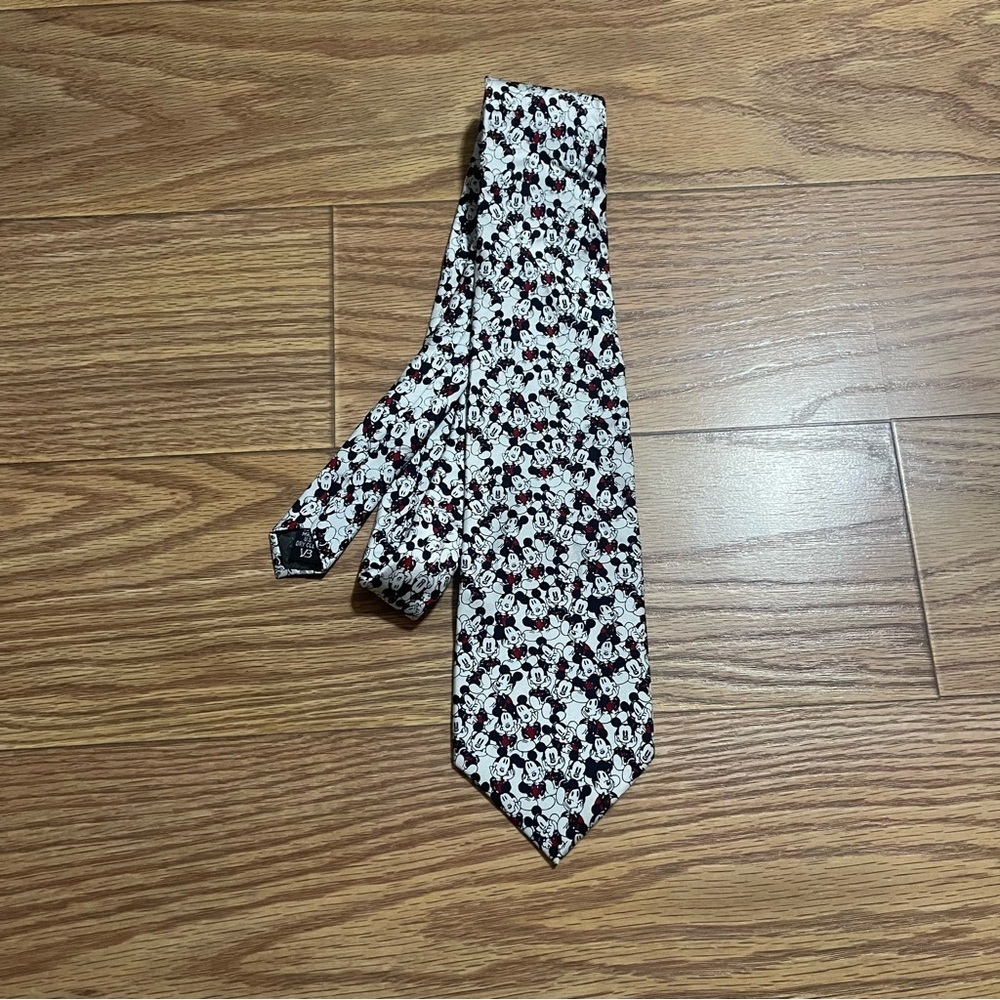 Vintage Disney Tie